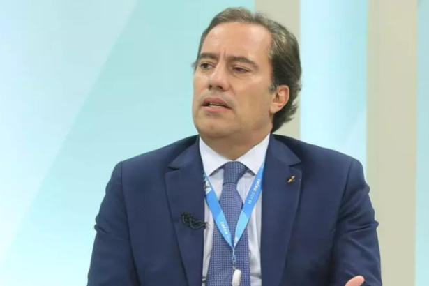 A economia digital transforma negócios e exige do empreendedor brasileiro mais inovação e independência, destaca Pedro Duarte Guimarães.