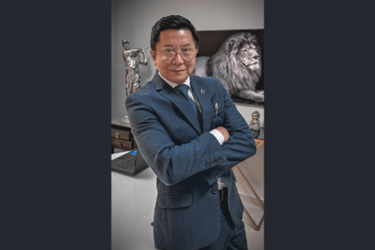 Cirurgia plástica e idade não seguem regra fixa; o momento ideal depende de saúde e objetivos, afirma Milton Seigi Hayashi.