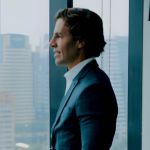 Ian Cunha analisa como os novos modelos de trabalho estão transformando a dinâmica dos negócios e influenciando estratégias organizacionais.