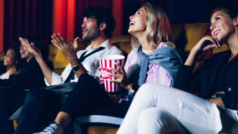 Por que a corrida pelos grandes filmes de julho está mudando o comportamento do público nos cinemas e no streaming