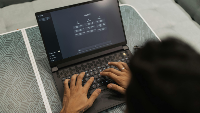 ChatGPT ganha novas funções e muda a forma de usar inteligência artificial no dia a dia